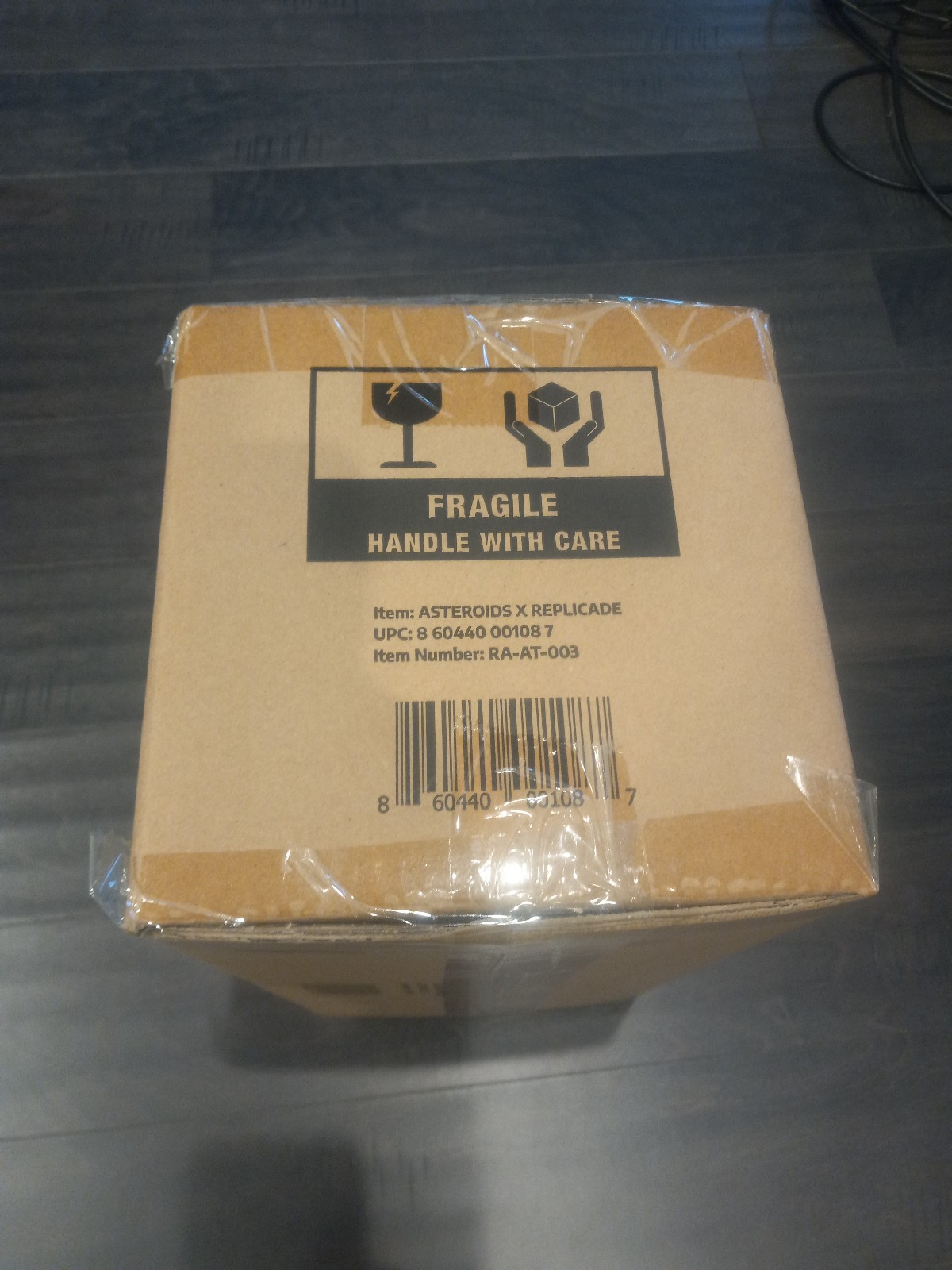 New Wave Toys Replicade Asteroids arcade 1/6 Scale new Sealed