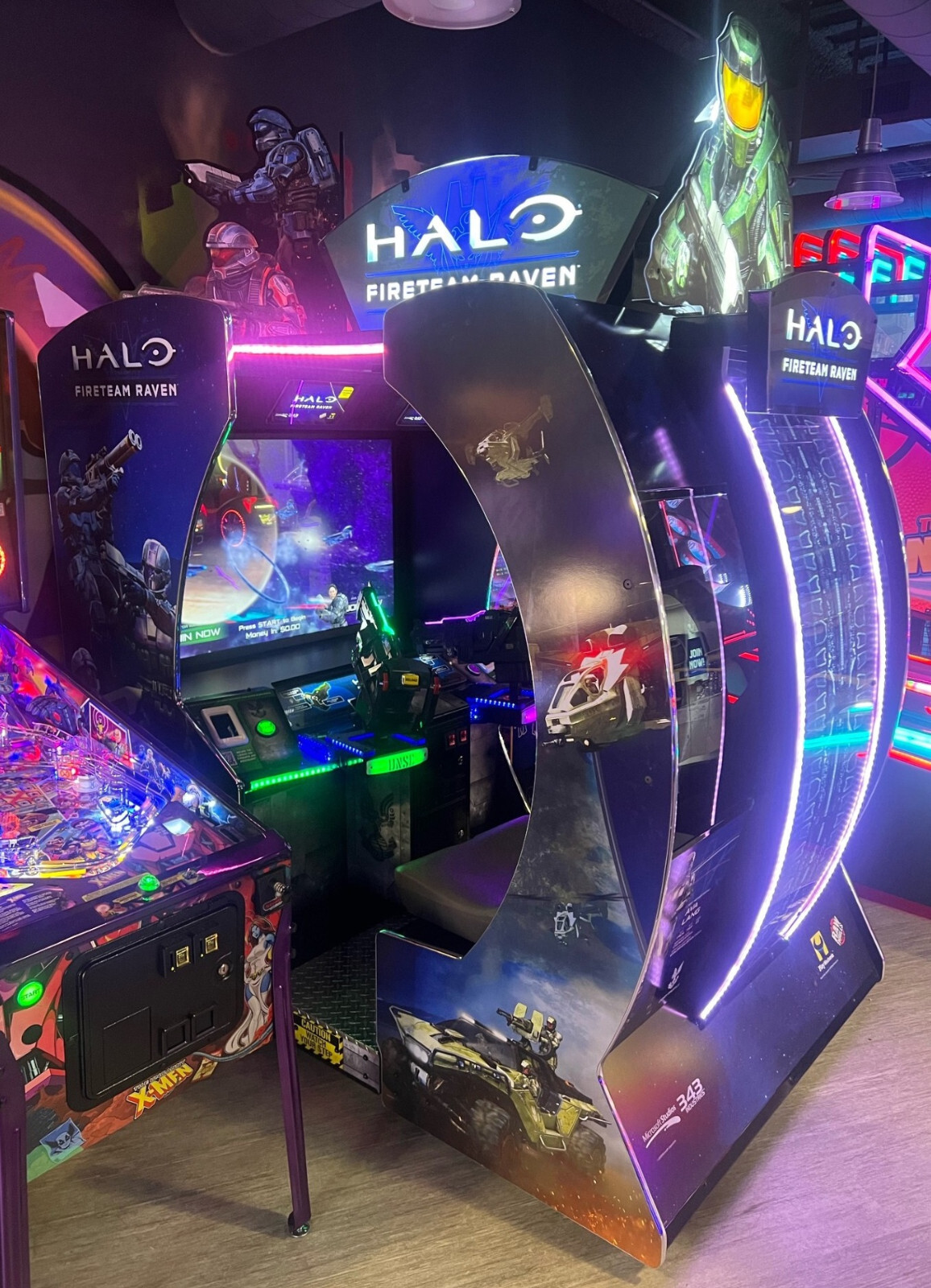 HALO FIRETEAM RAVEN ARCADE MACHINE by RAW THRILLS (Excellent) *RARE*
