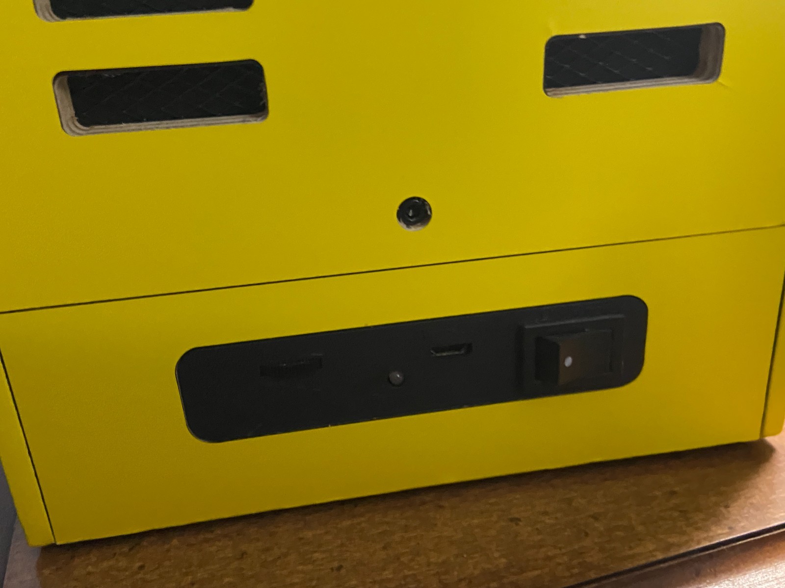 Pac-Man Collector’s Edition 1/4 Size by Numskull