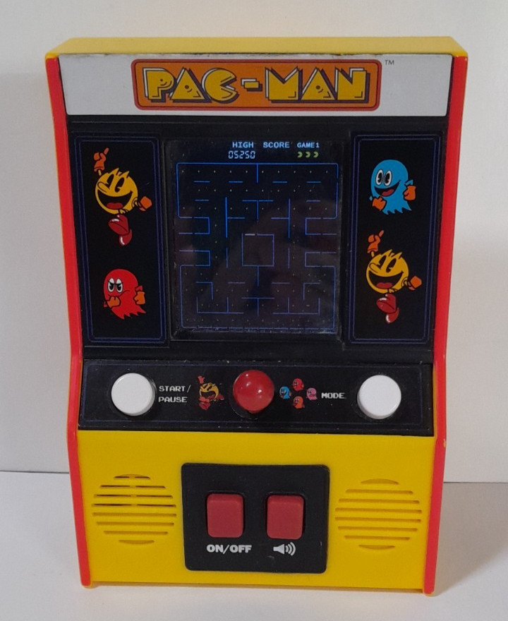2019 Pac-Man Retro Mini Arcade Machine Bandai Namco