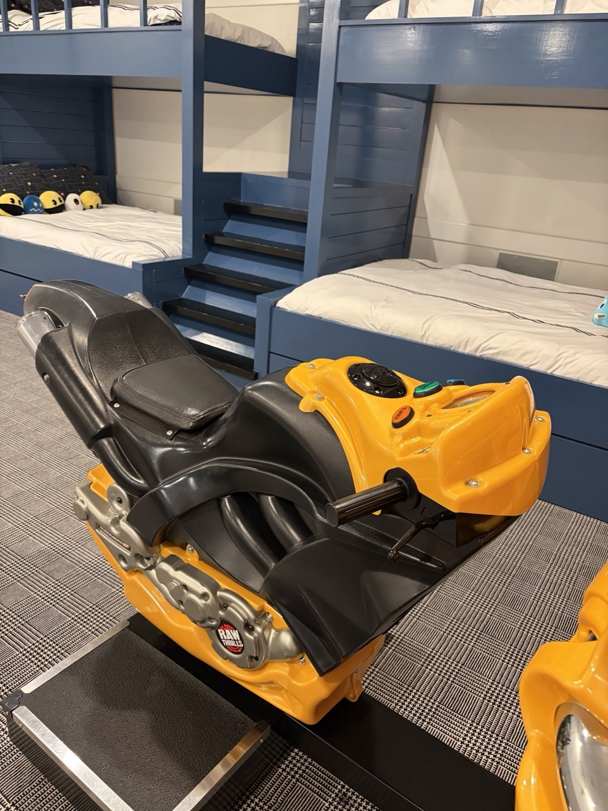 Raw Thrills Super Bikes 2 Arcade Machine Yellow Motorcycle Simulator Original