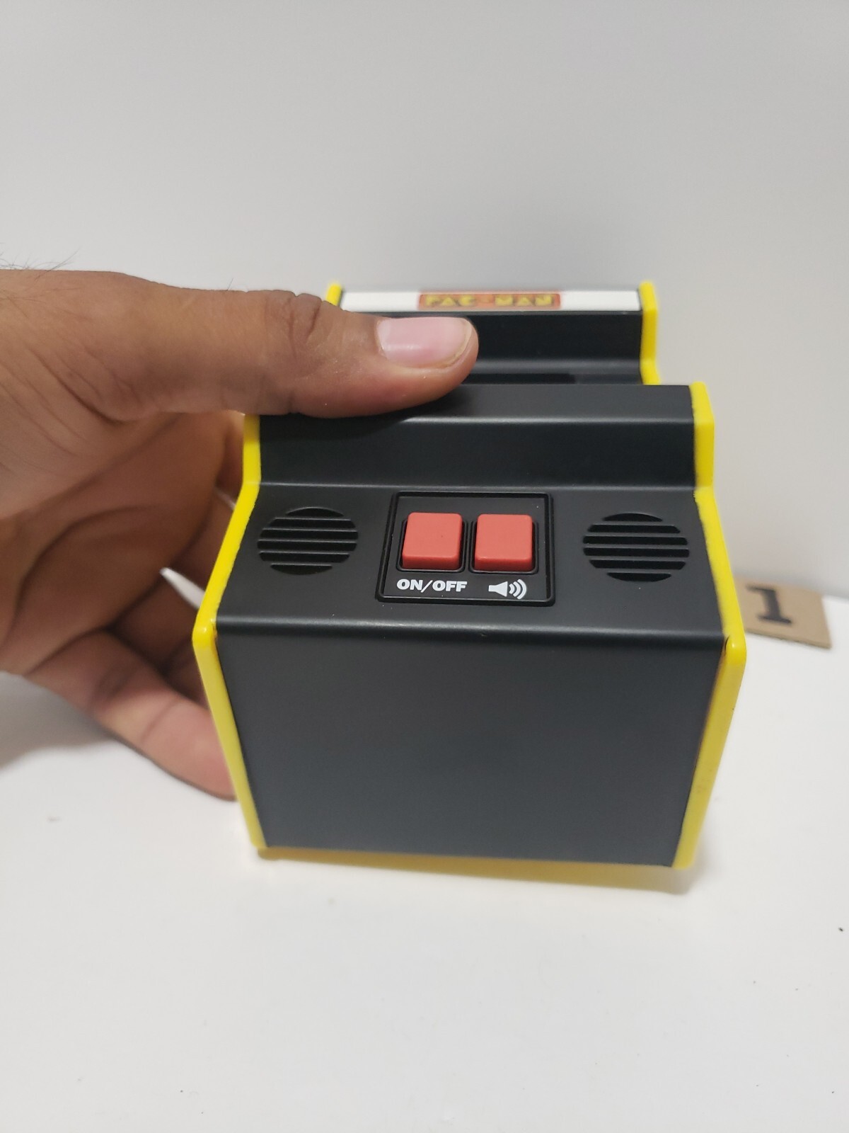 Basic Fun Arcade Classics Pac-Man #07 Handheld Mini Color Arcade 09562 Tested