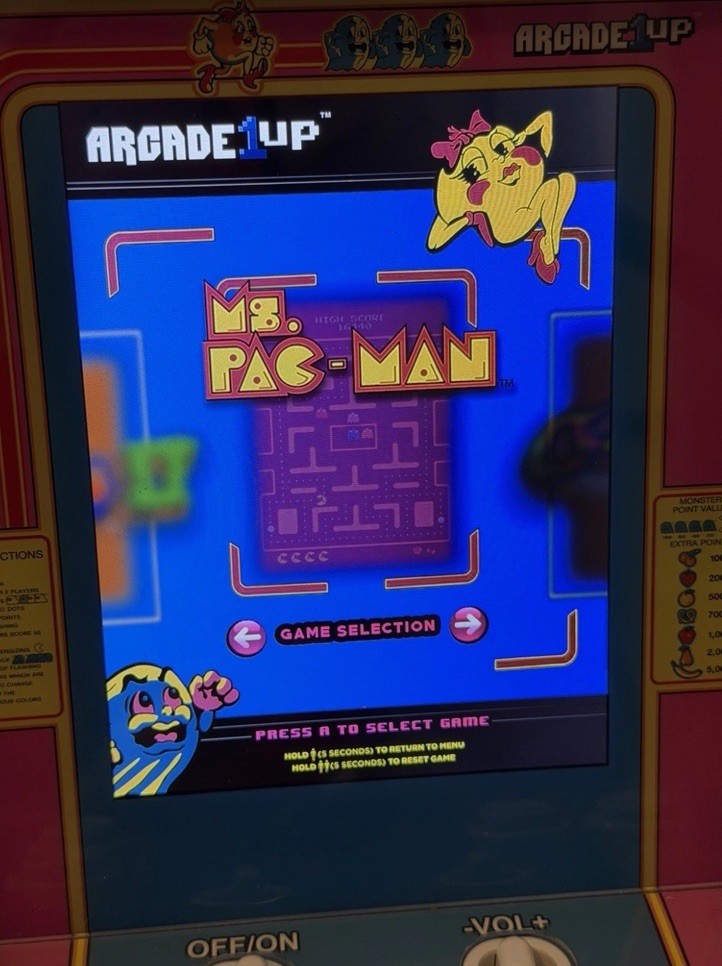 Arcade 1up 8261 Ms Pac-Man 4 In 1 Tabletop Arcade GameSystem 16″ WORKS PERFECT