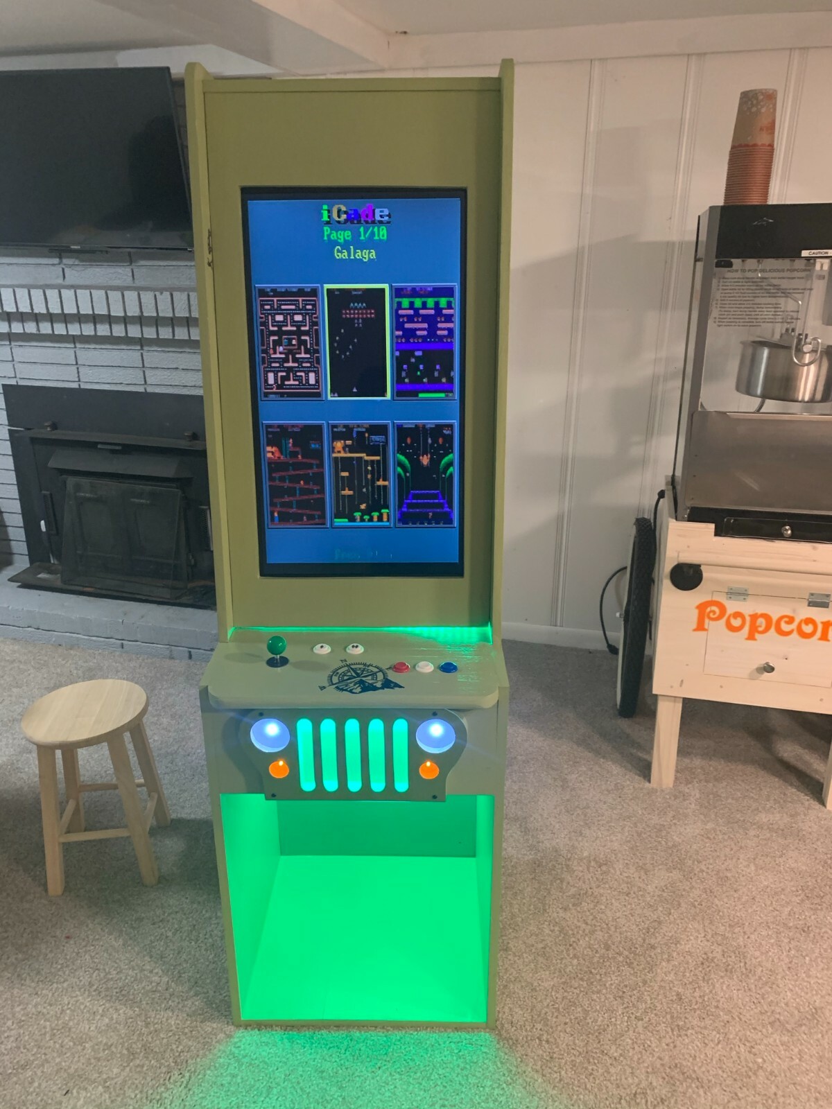 Jeep Wrangler Themed Arcade Multicade 60 Games!  Full Sized Stand-Up -Solid Wood