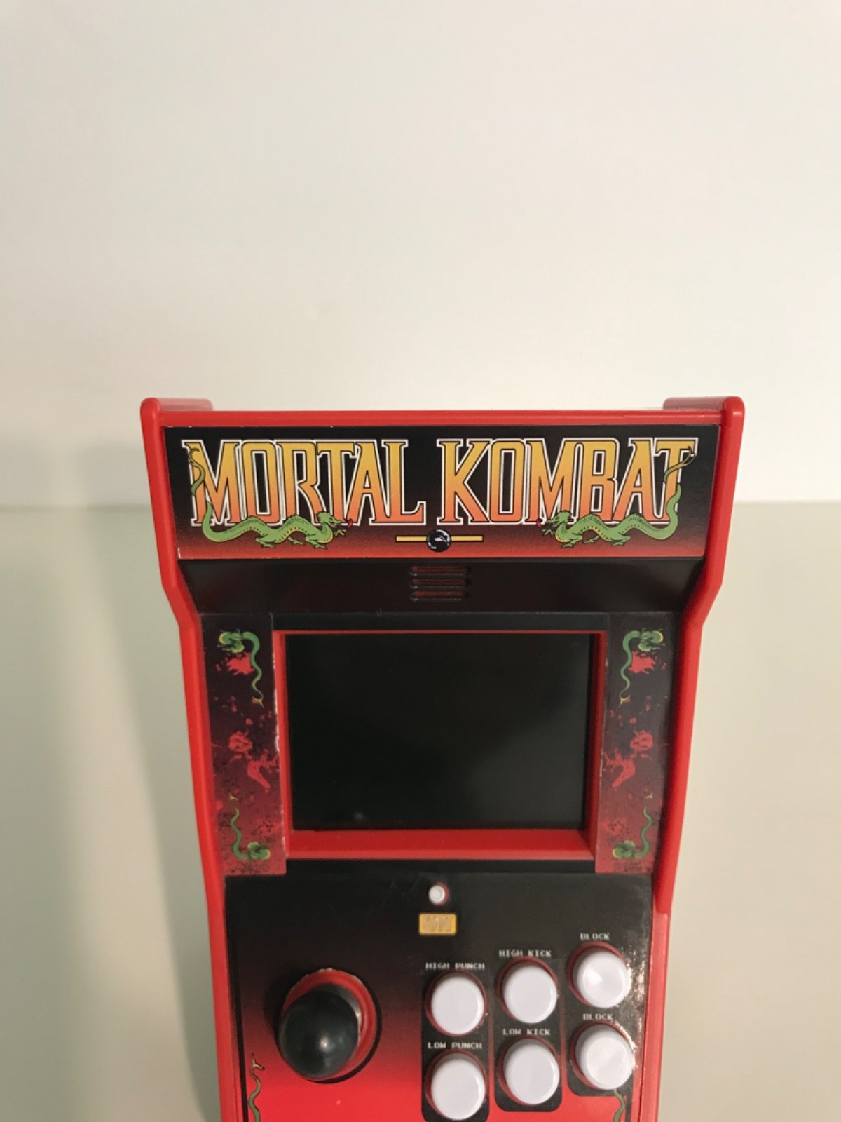Basic Fun Warner Bros Mortal Konbat Mini Arcade Klassic Game TESTED Works Great