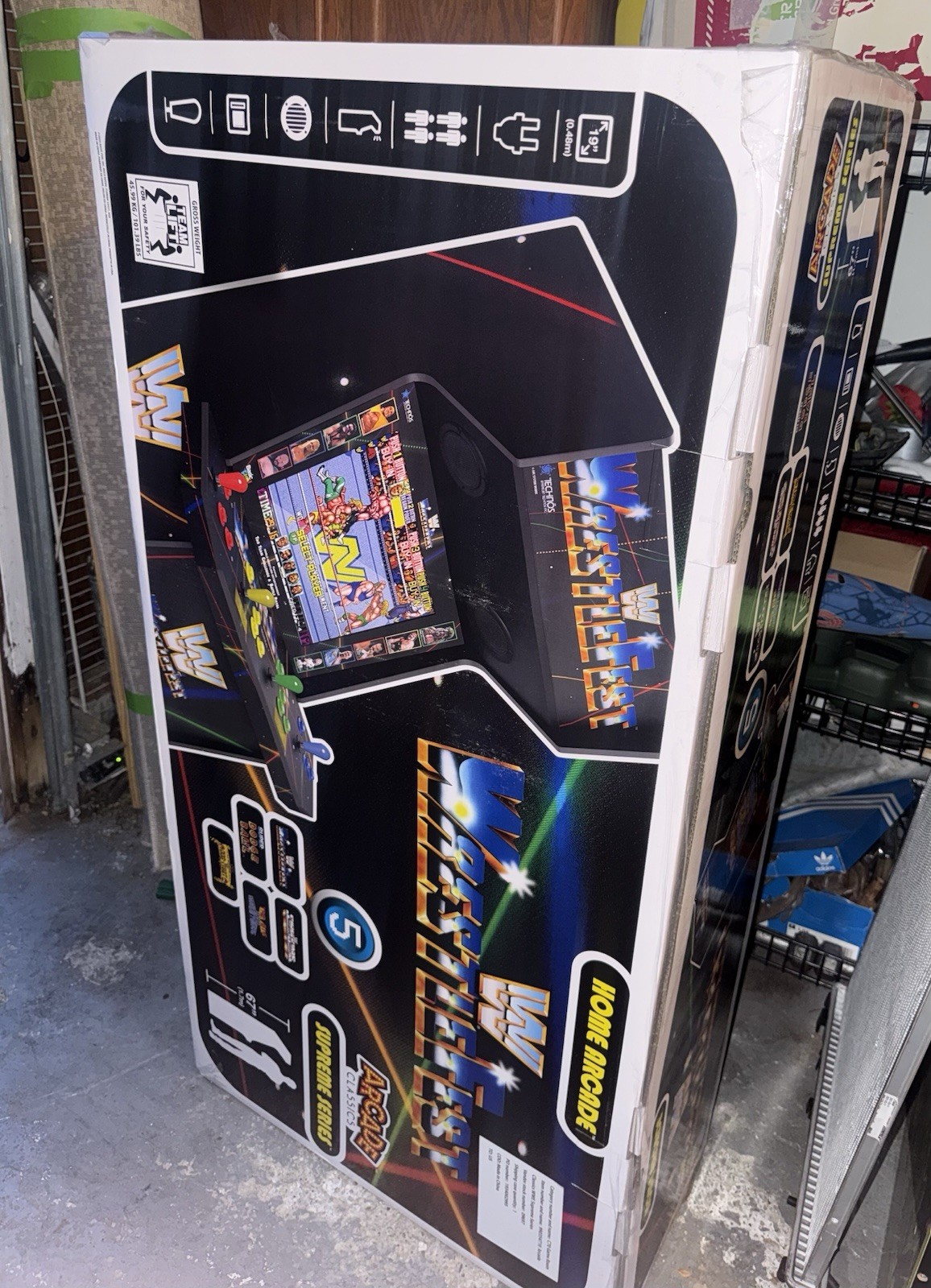 WWE Wrestlefest Supreme Series Arcade Machine – NEW IN BOX NIB – SEALED!