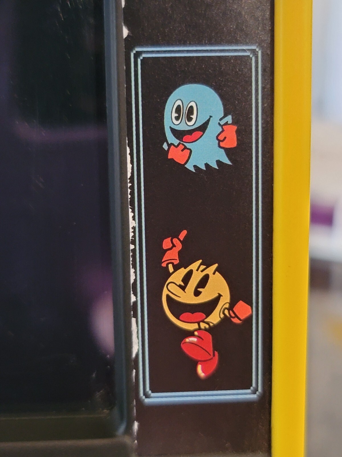 PAC-MAN Handheld MINI Arcade Game BANDAI Namco 5 5/8 Inches ~ Tested & Works