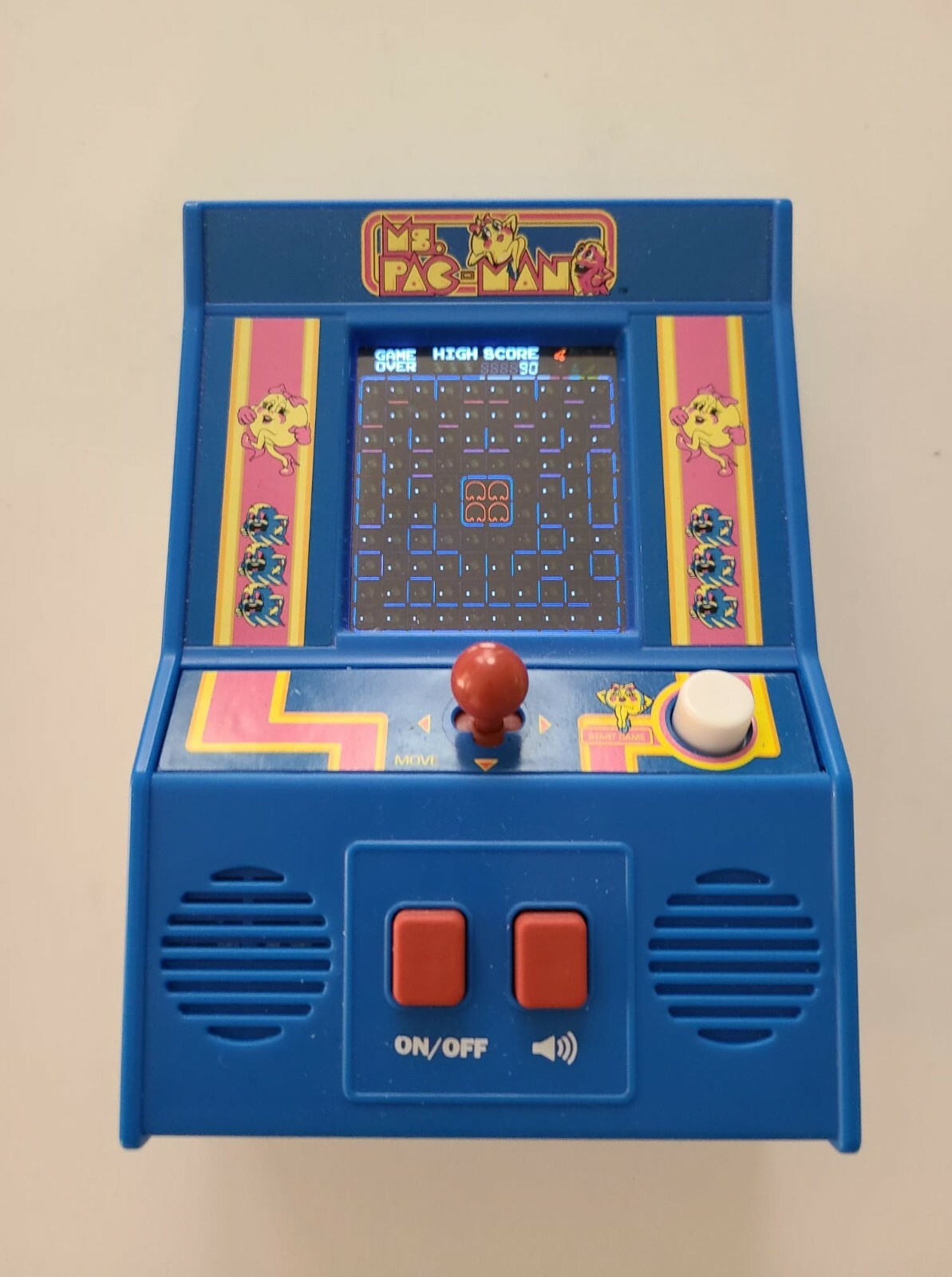 MS PAC-MAN MINI 6″ ARCADE GAME 2018 BANDAI BASIC FUN WORKS