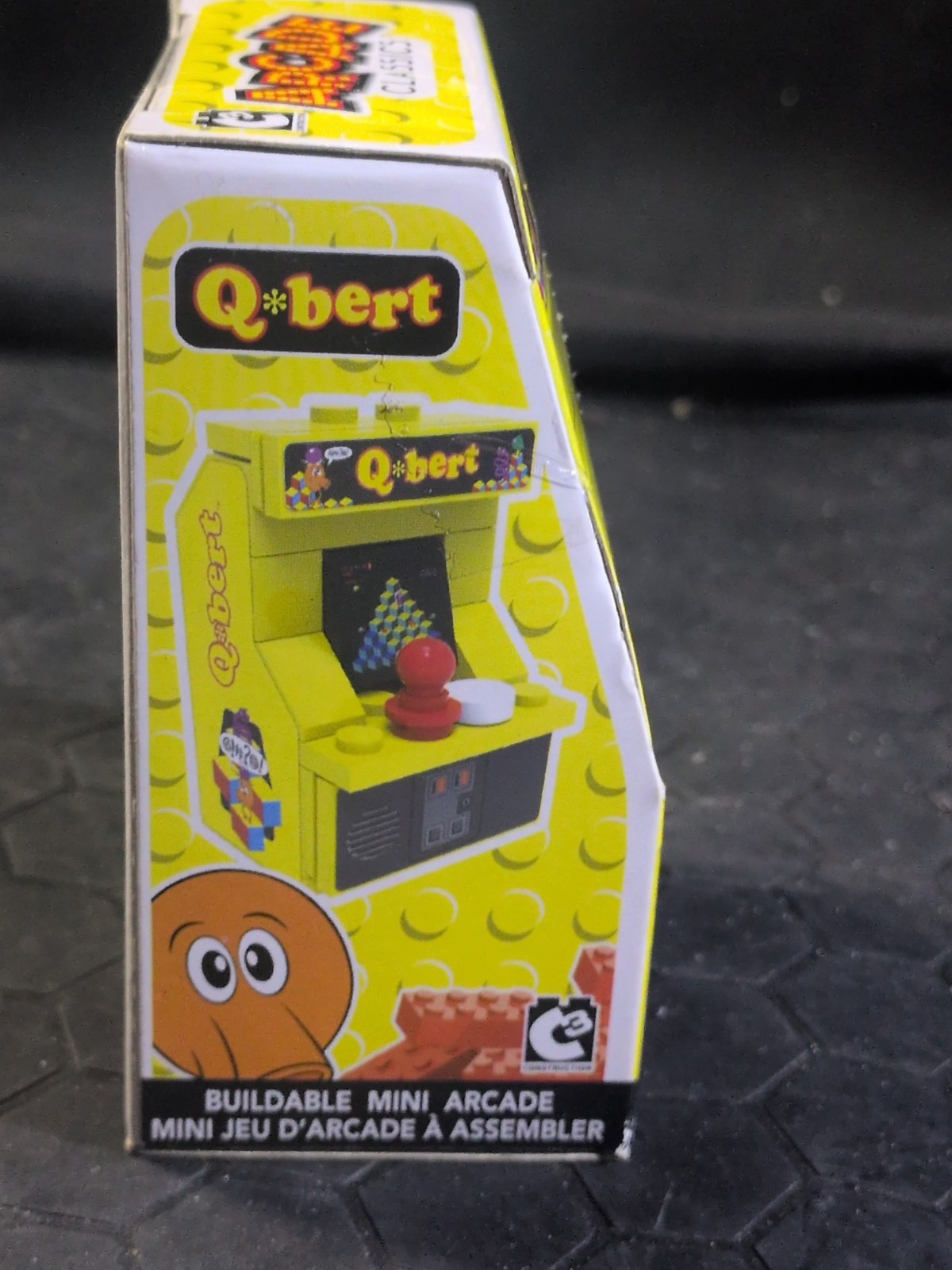 Arcade Classics Buildable Mini Arcade You Build 39 Pieces Q-bert – NIB