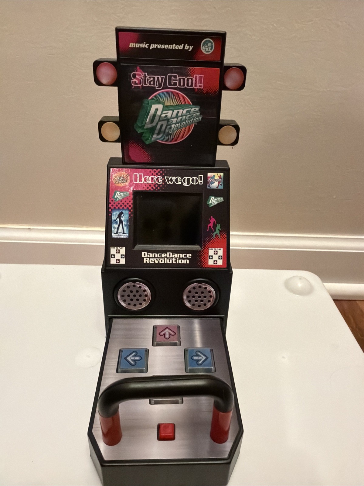 Dance Dance Revolution Mini Boardwalk Arcade Tabletop Game Fingers 2021 Konami
