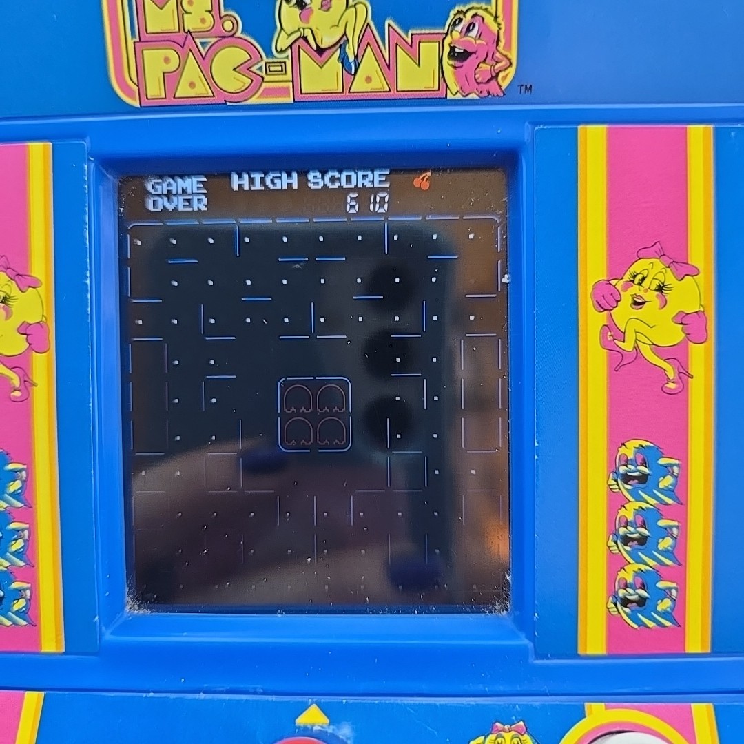 2018 Basic Fun Ms. Pac-Man Miniature Arcade Game Machine #09614 Bandai Namco