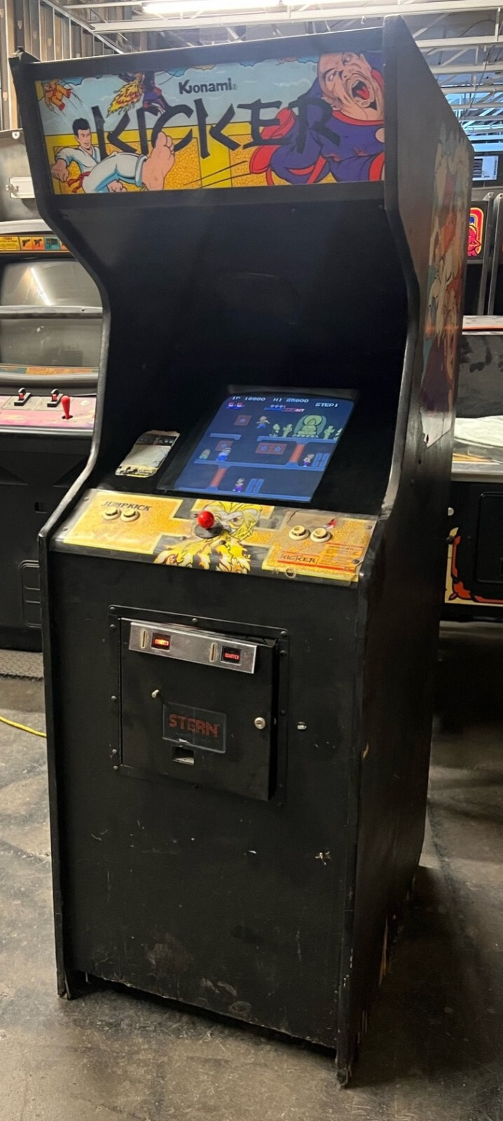 KICKER ARCADE MACHINE by KONAMI 1985 (Excellent Condition)*RARE*
