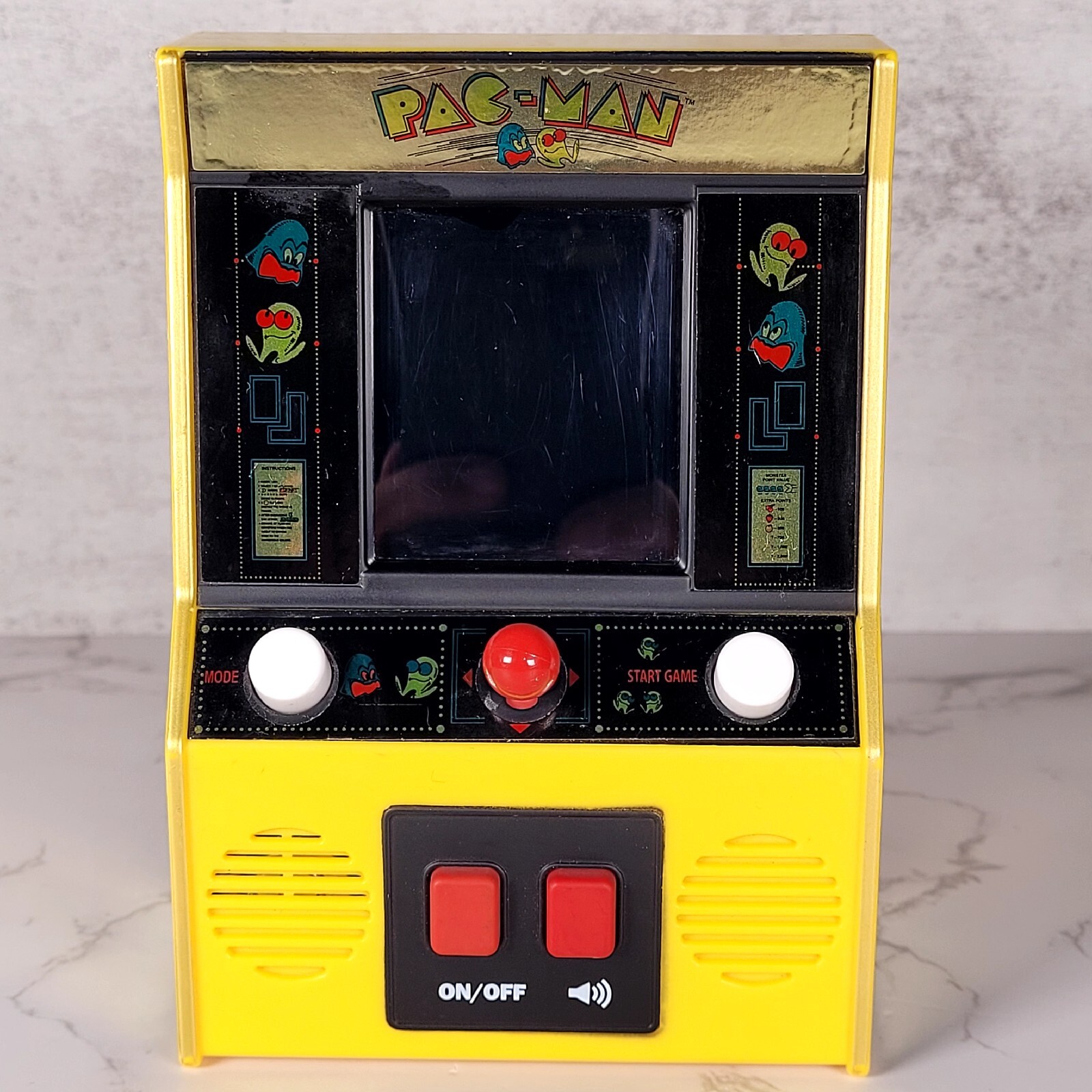 2020 Gold Label Pac-Man Mini Arcade Classic Video Game Bandai Namco #09530