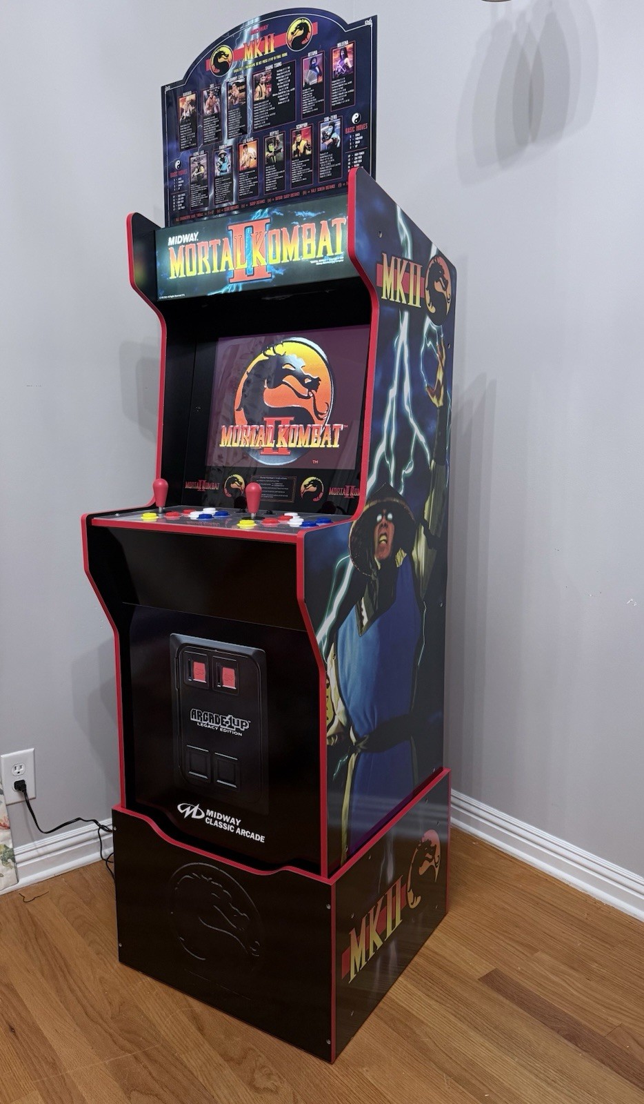 MORTAL KOMBAT: Legacy Edition – Arcade1Up – 12 Games – with Riser