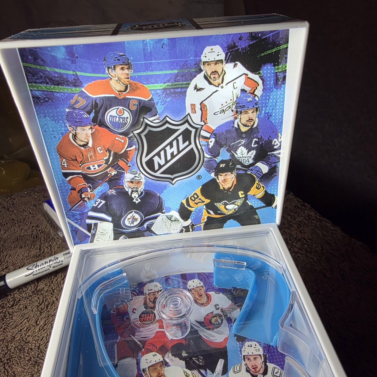 Merchant Ambassador NHL Hockey Mini Arcade Pinball Electronic Tabletop Toy Game