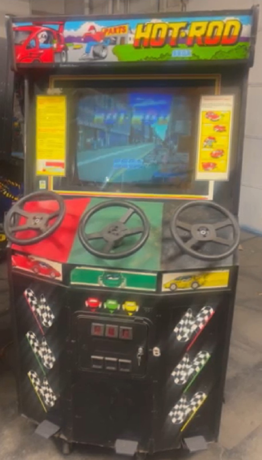 HOT ROD ARCADE MACHINE by SEGA (Excellent Condition) *RARE*
