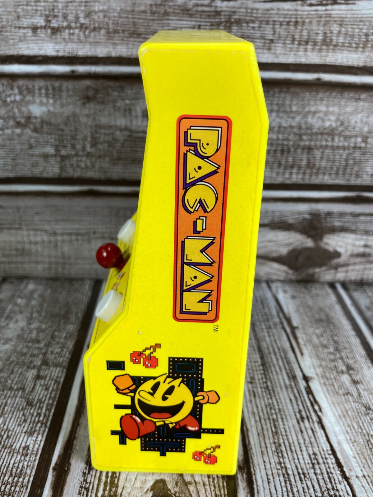Classics Pac Man Mini Arcade Game System Namco Bandai 6″ Battery Operated 09521