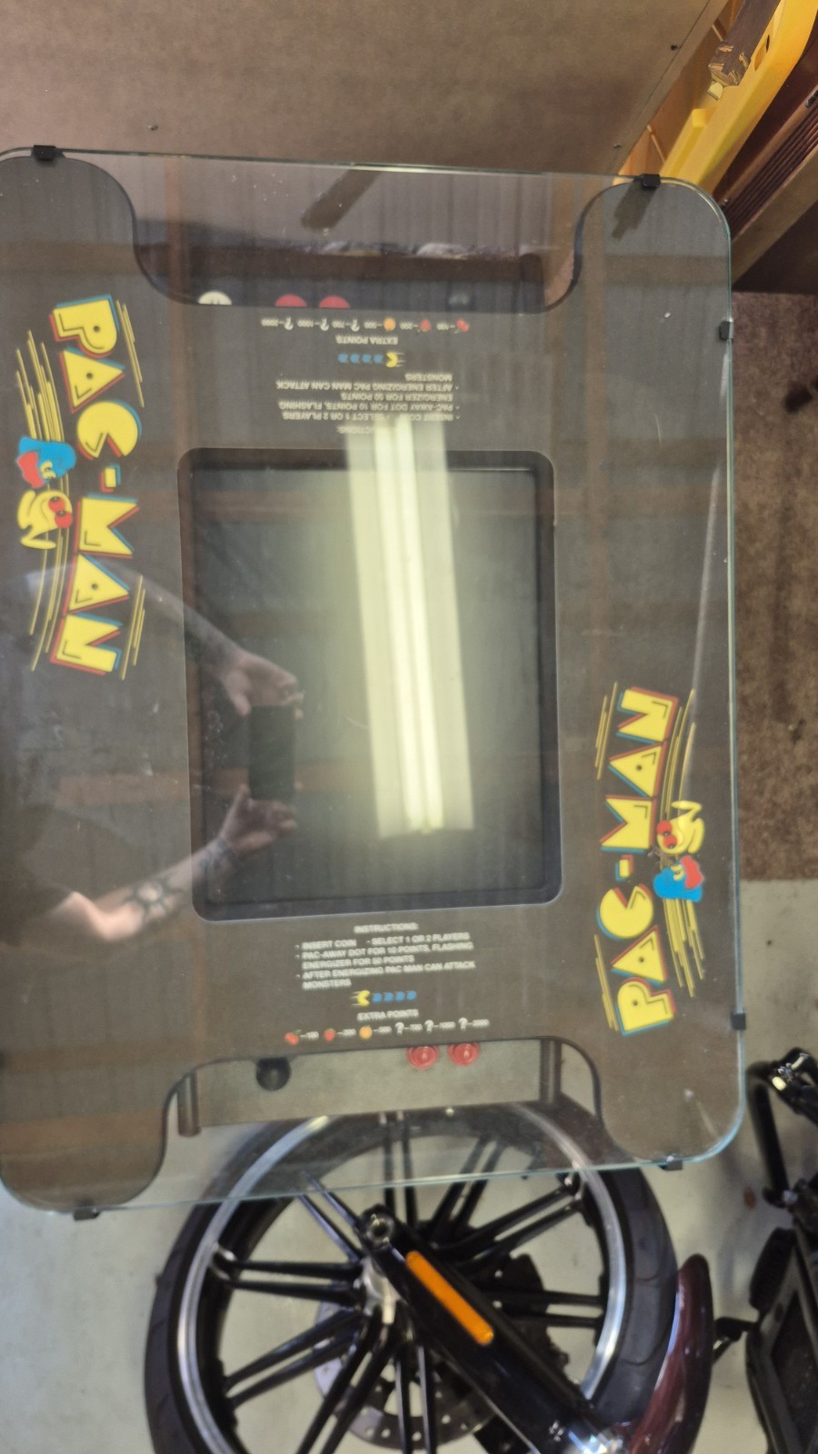 Pac-Man Cocktail Table Video Arcade Machine Classic Retro Game Arcade Cabinet