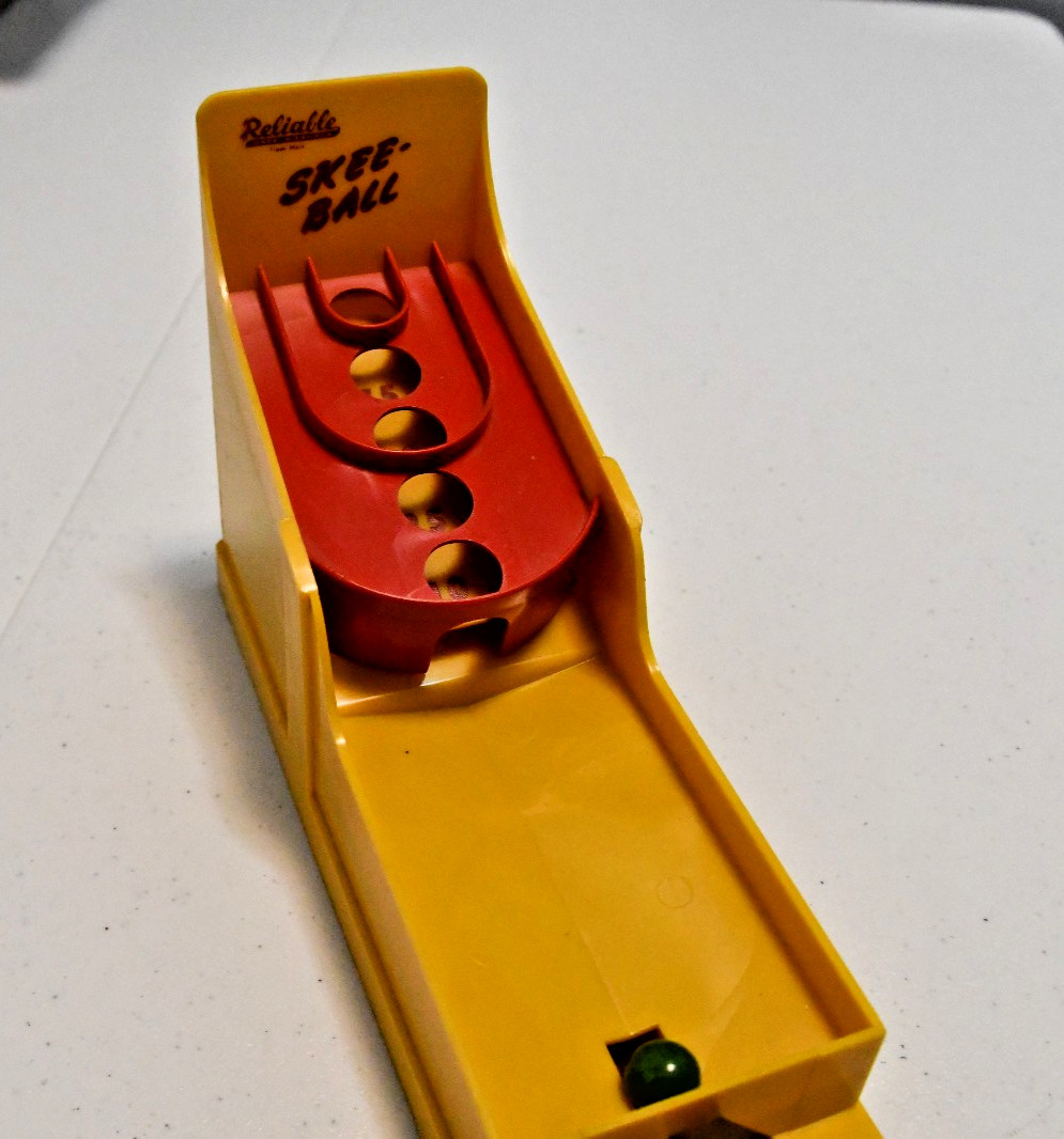 skee ball arcade game vintage plastic
