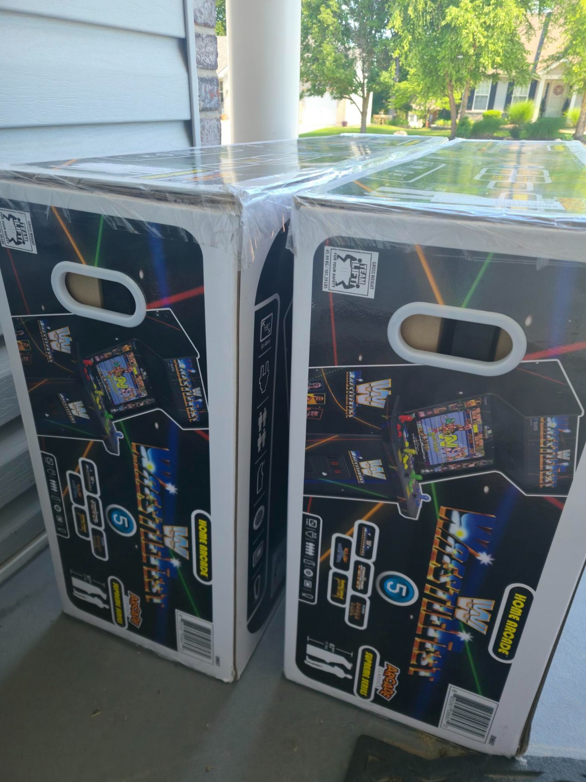 4 Player WWE Supreme Series Premium Arcade Cabinet, 5 Games Included NEW IN BOX!