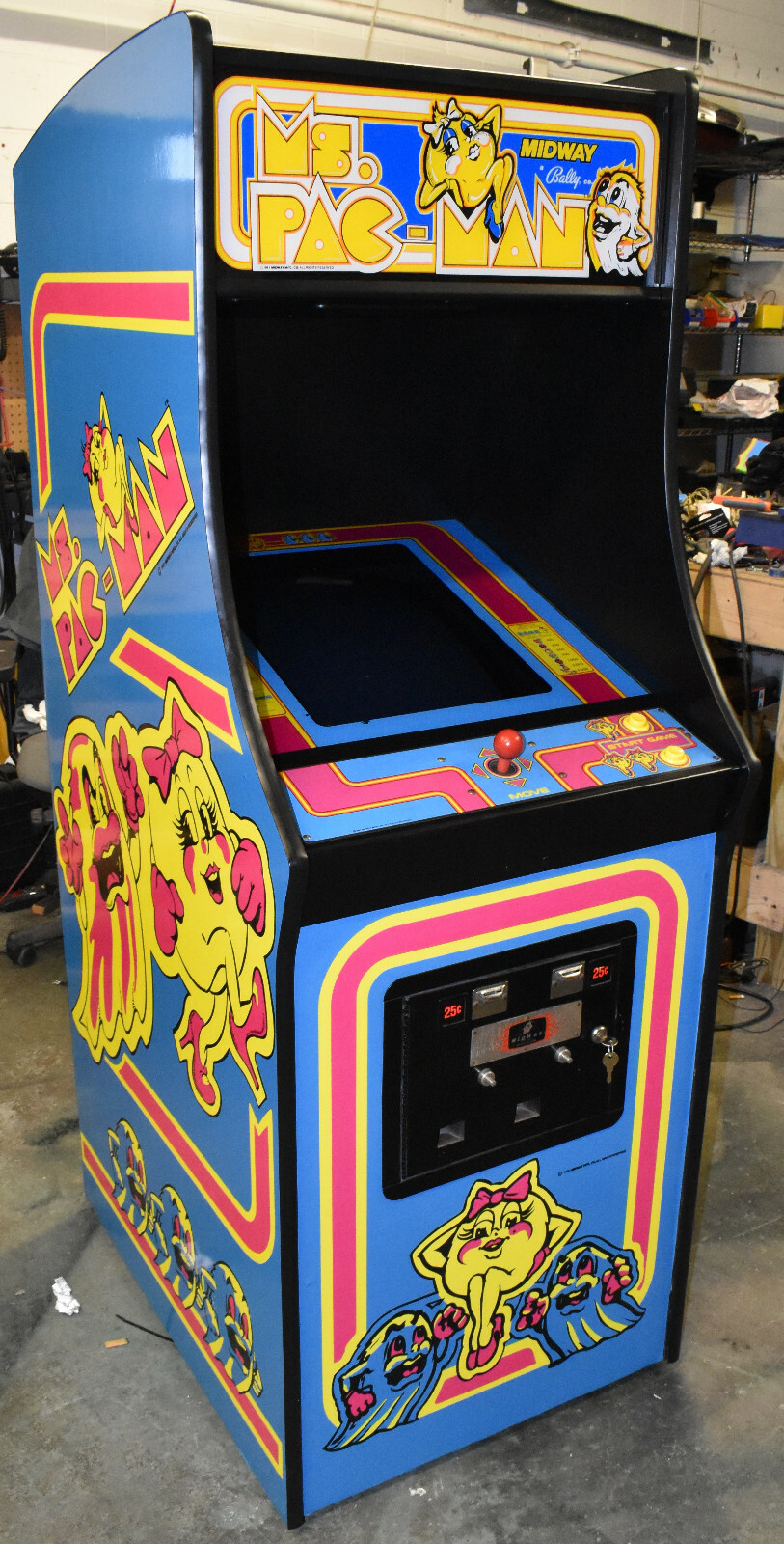 Ms PAC-MAN ARCADE MACHINE
