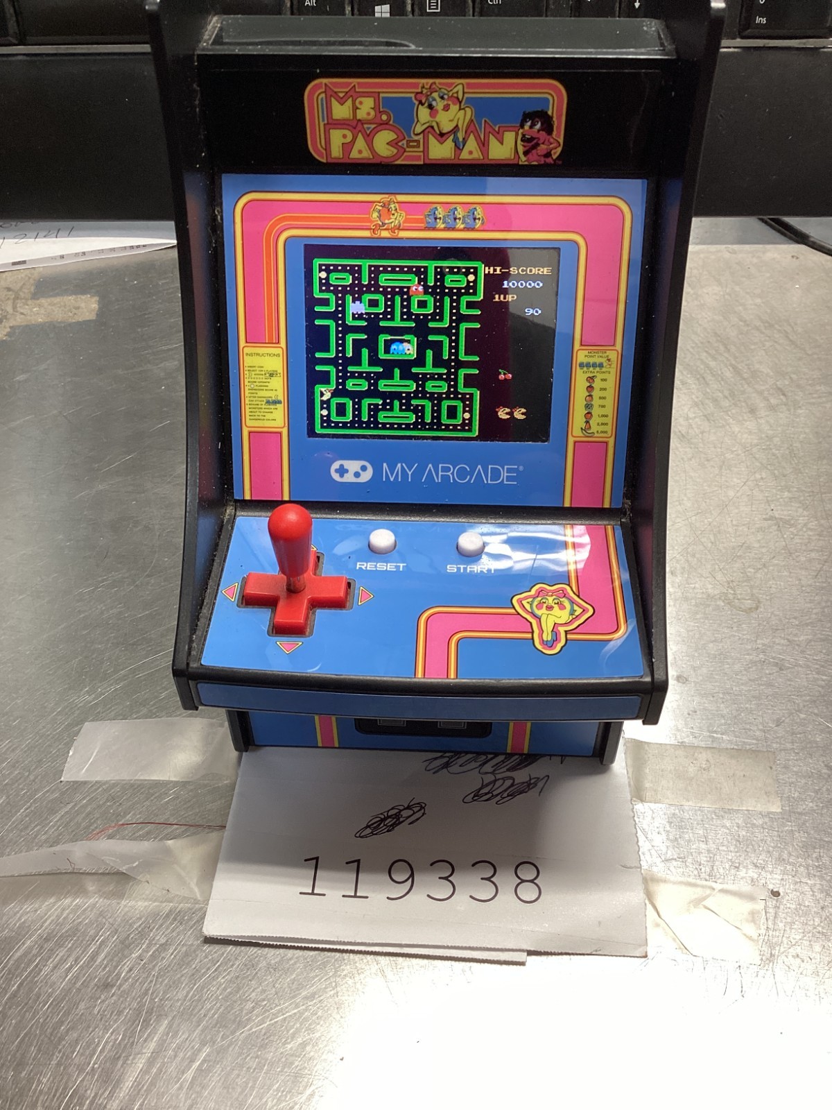 My Arcade Ms.Pac Man 2019 Bandai Namco Entertainment Micro Player Video Game