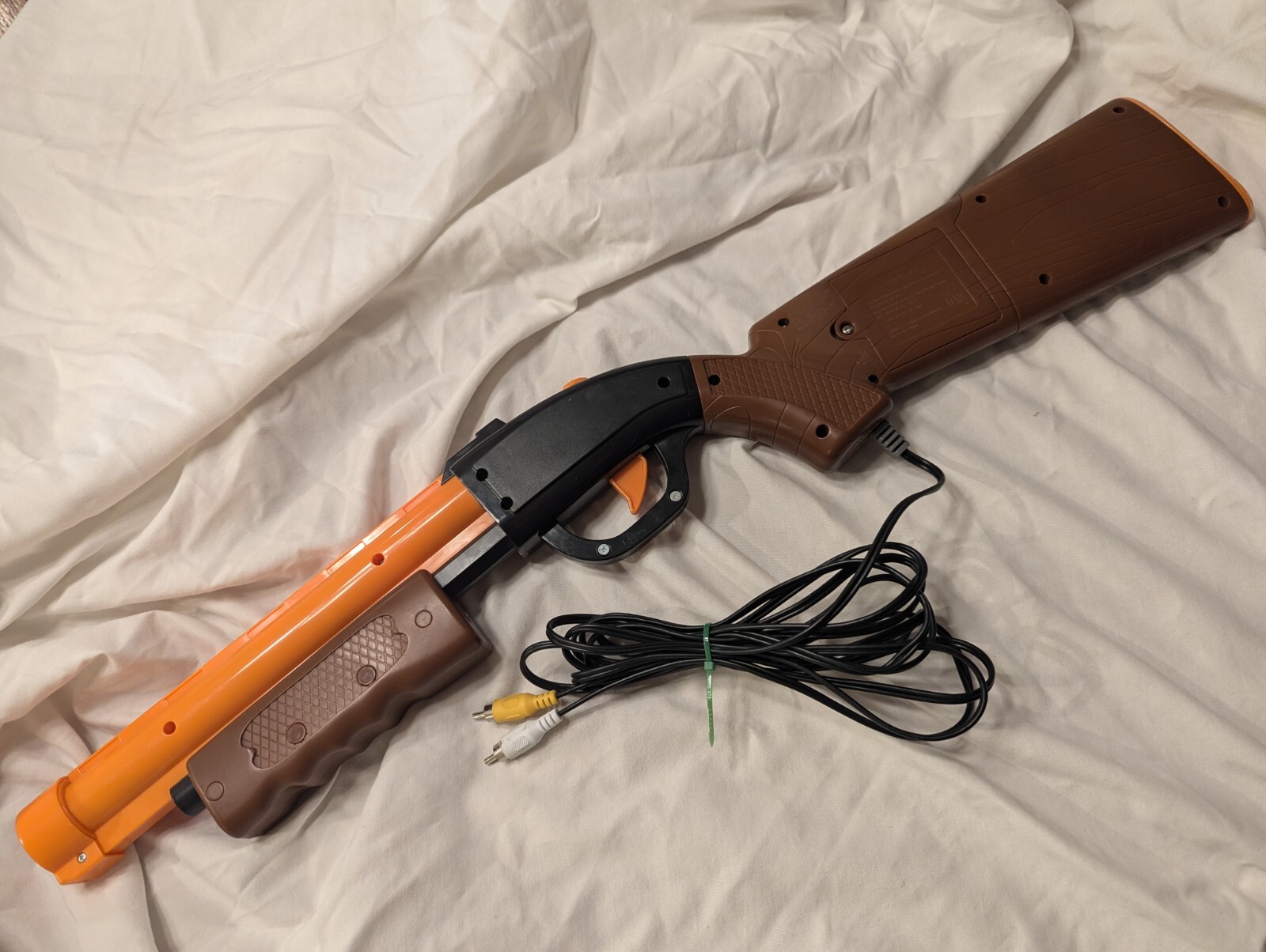 Jakks Pacific BIG BUCK HUNTER PRO Video Game Shotgun Gun Controller No Sensor