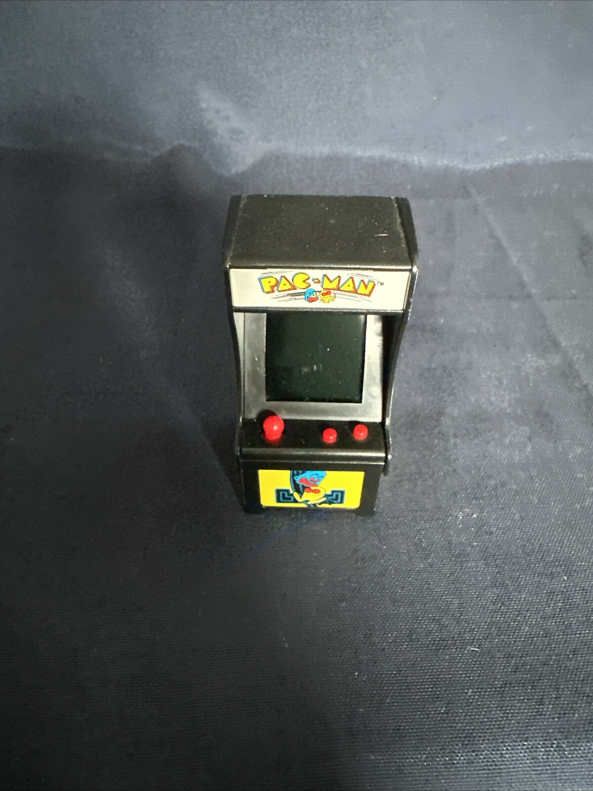 Pac-Man Miniature Arcade Game Keychain 2018 Tested And Works Scratch On Screen