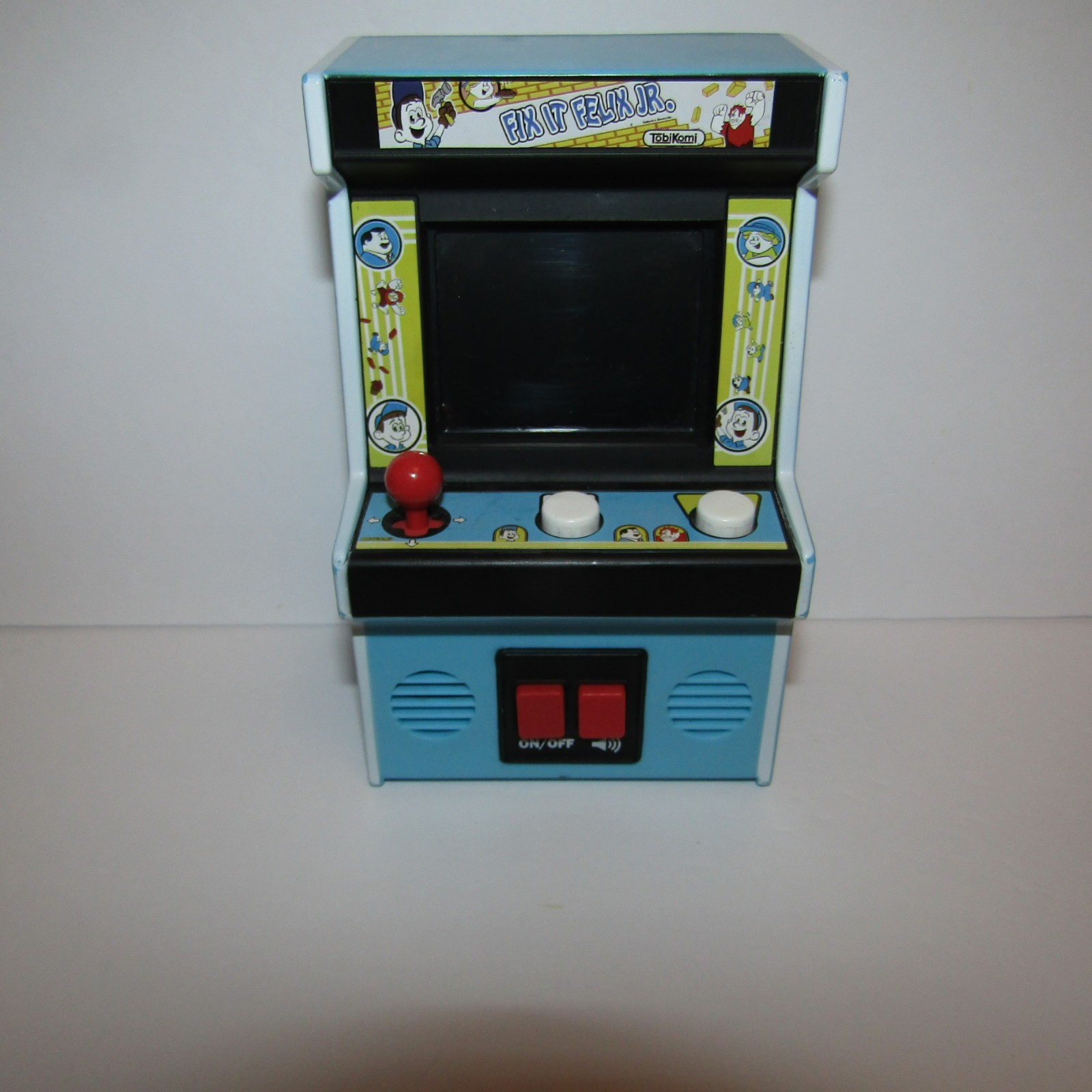 Disney Fix It Felix Jr Electronic Mini Arcade Handheld Game Tested and Working