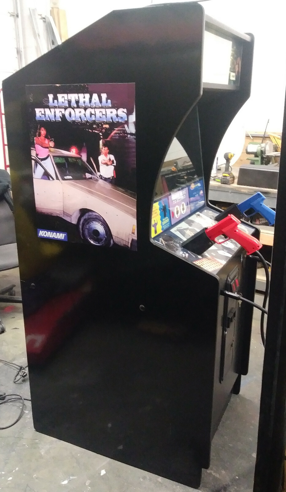 LETHAL ENFORCERS ARCADE MACHINE by KONAMI (Excellent Condition) *RARE*