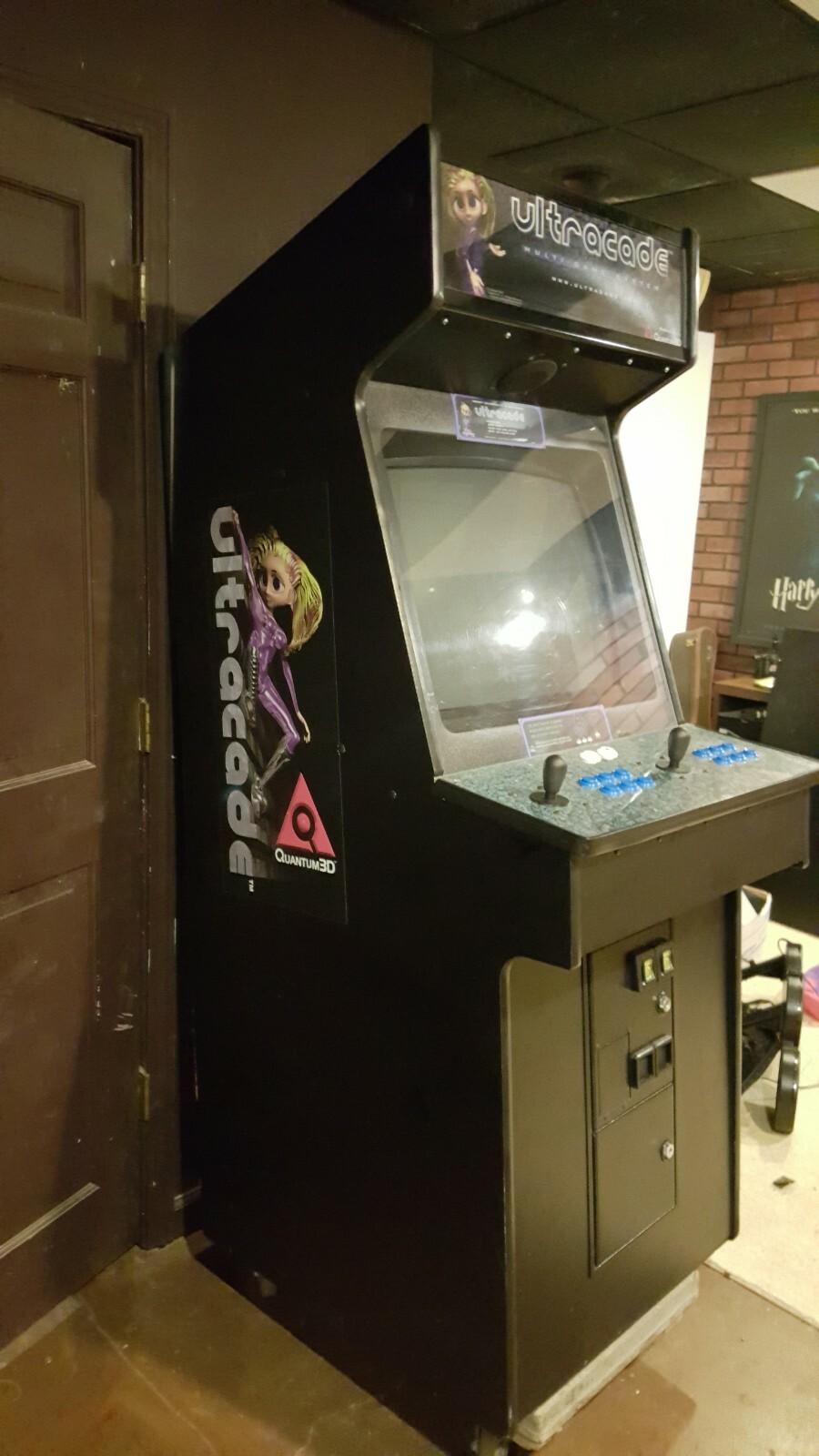 Original Ultracade Arcade Game – Multi Game System 40 Games Upgradeable