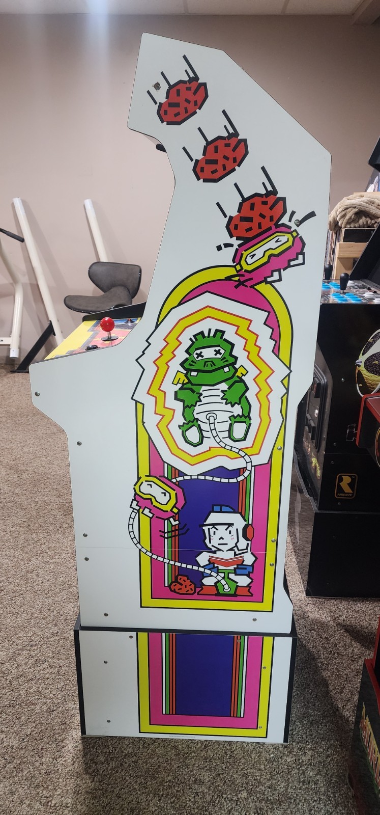 Arcade1Up Dig Dug Bandai Namco Legacy Edition Arcade With Riser and stool