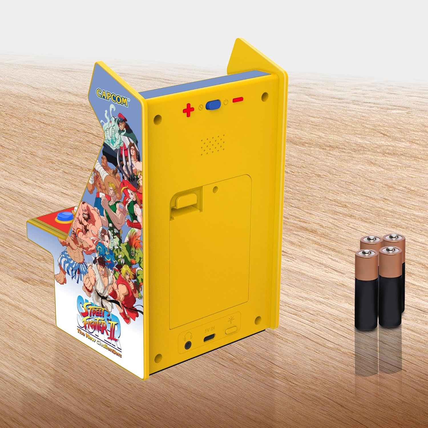 Portable Retro Arcade: Super Street Fighter II Micro Player with USB Power