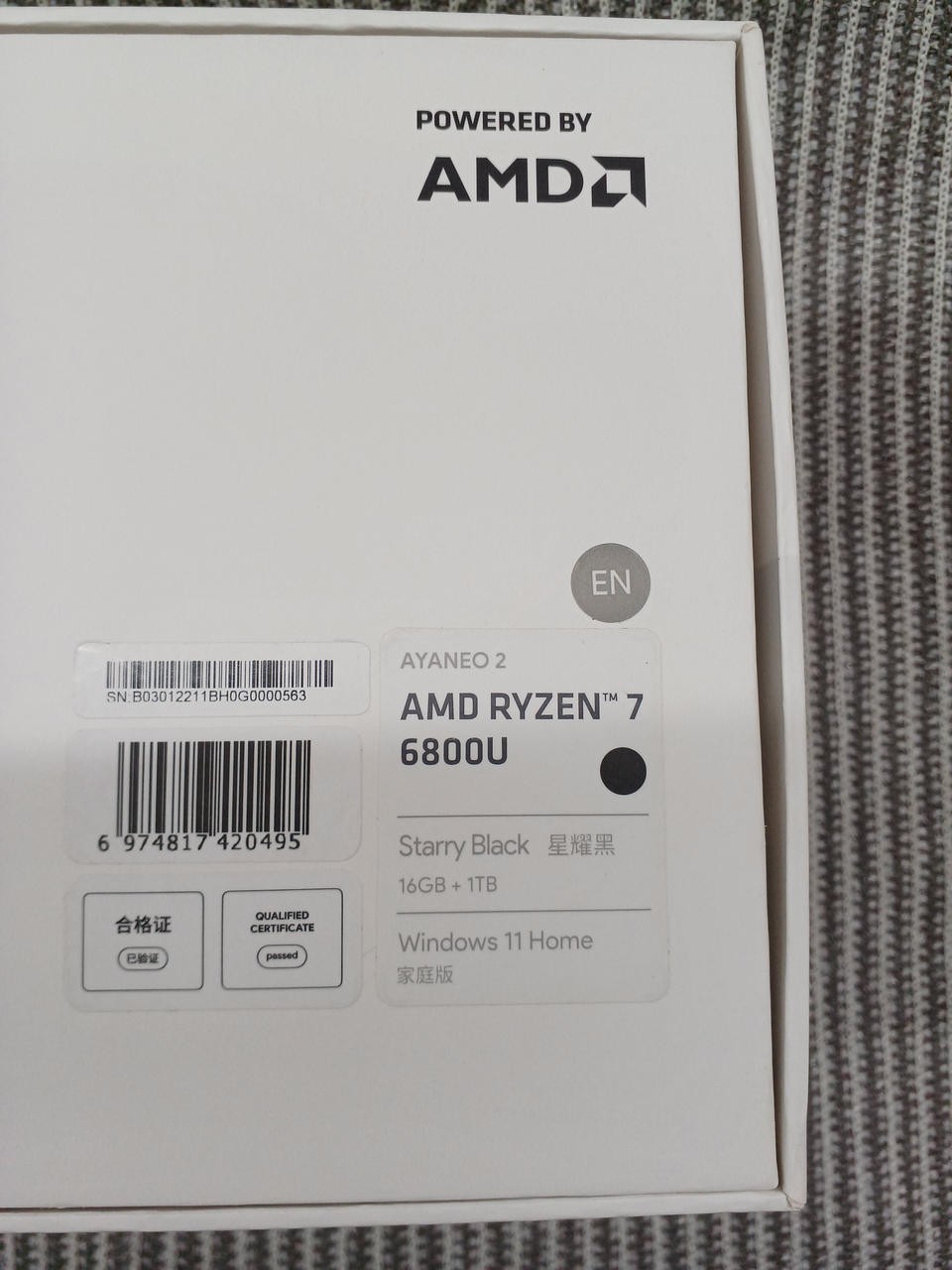 AYANEO 2 Handheld Gaming PC AMD Ryzen 7 6800U 16GB 1TB Starry Black Win 11 JP