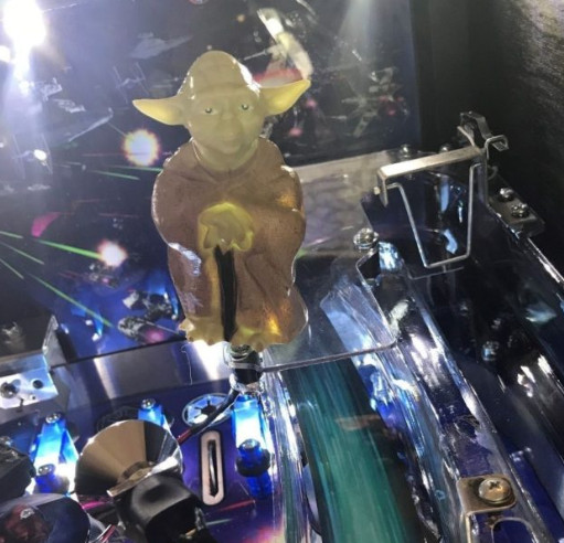 Star Wars SW Pinball Machine YODA LED mod Stern