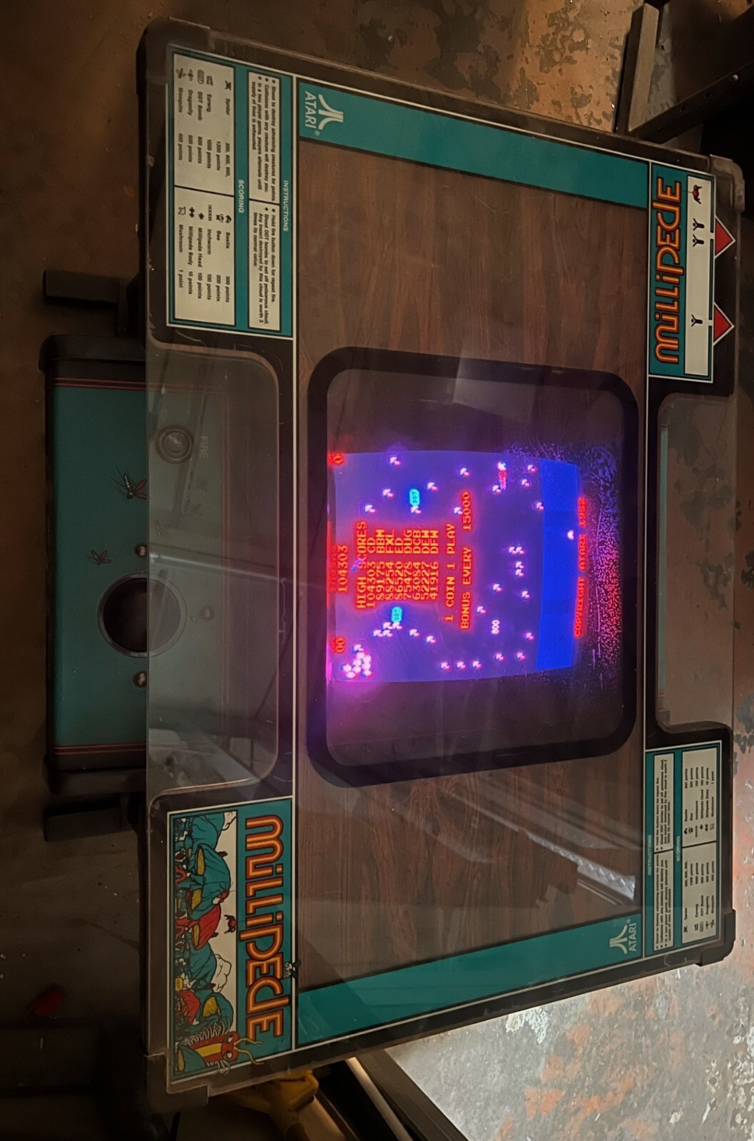 MILLIPEDE ARCADE COCKTAIL MACHINE by ATARI 1980 (Excellent Condition) *RARE*