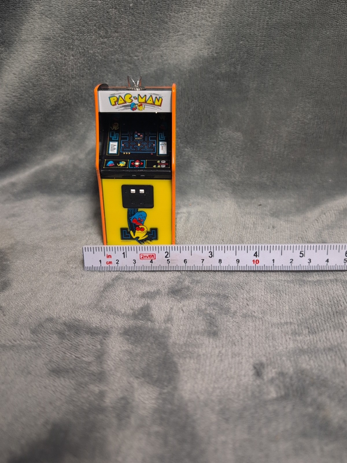 Bandai Namco Tiny Arcade Pac-Man Miniature Game – Collectible Christmas Ornament