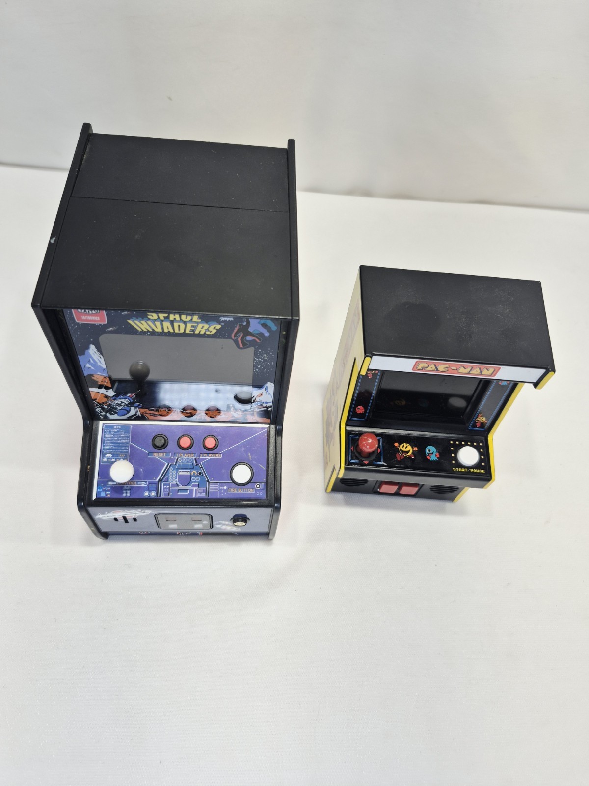 My Arcade Space Invaders & Pac-Man Micro Player miniature retro arcade machine