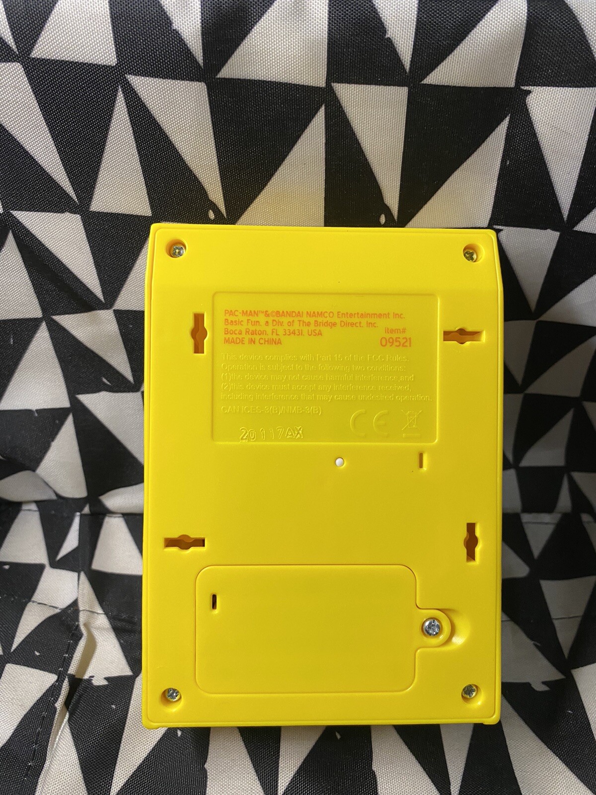 Pac-Man Mini Arcade Game Pacman Machine Handheld Nostalgia Classic Game Play