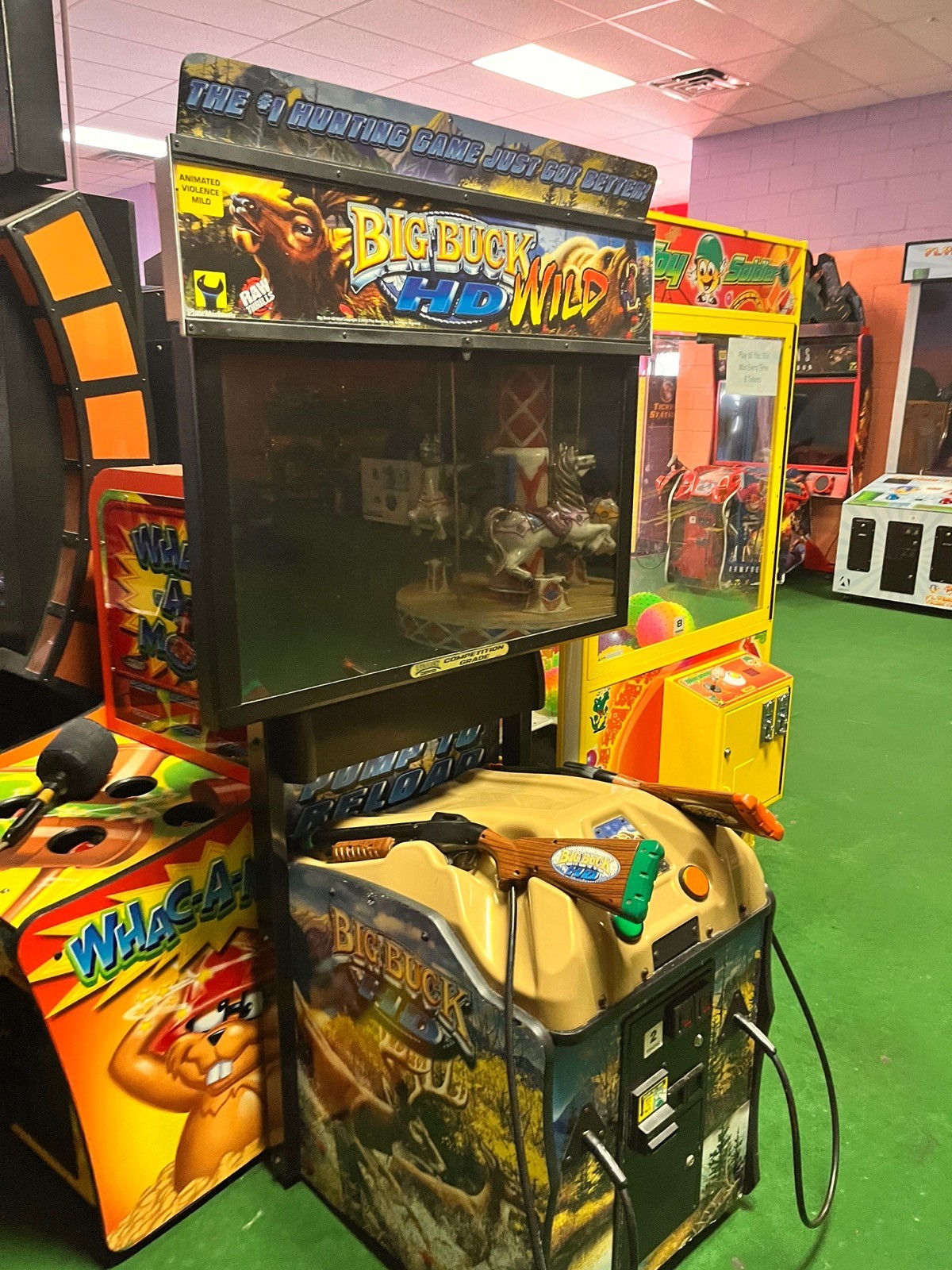Coin Operated Big Buch HD Wild Game by Raw Thrills
