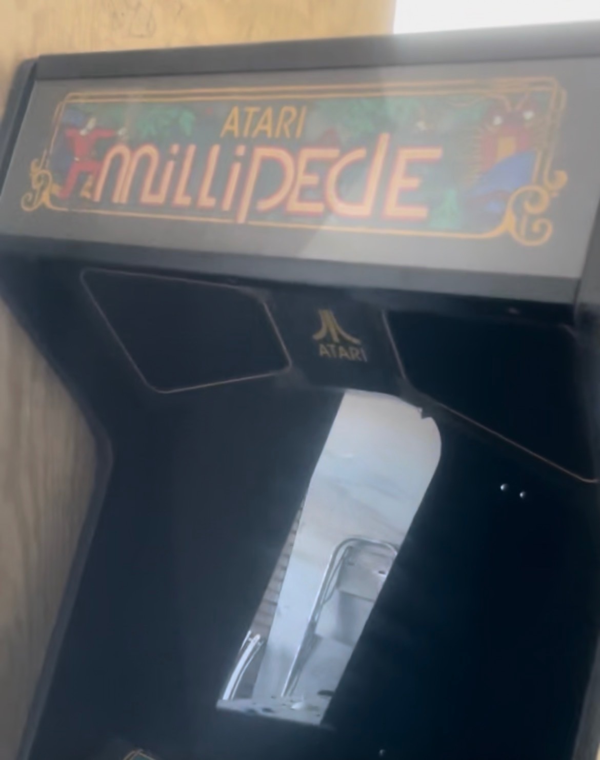 Atari Millipede Multicolor Arcade Machine
