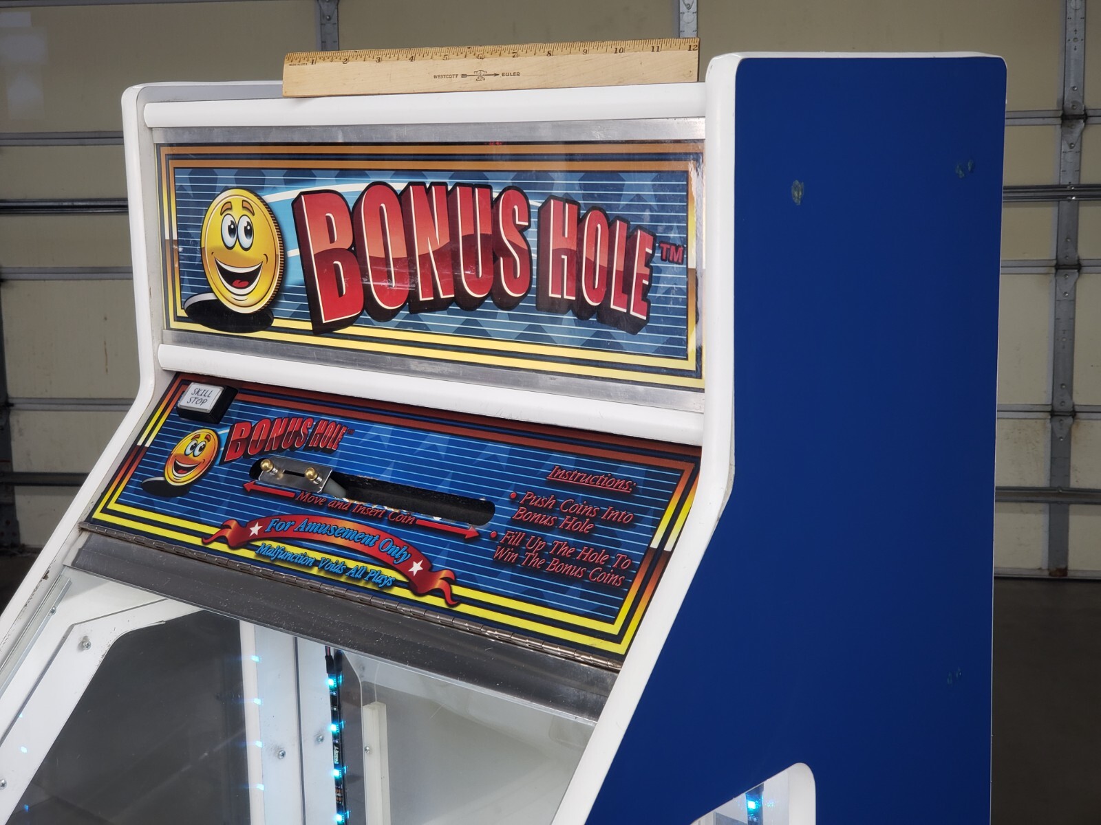 Bonus Hole Quarter Coin Pusher Slider – Arcade Machine Game Vending Amusement