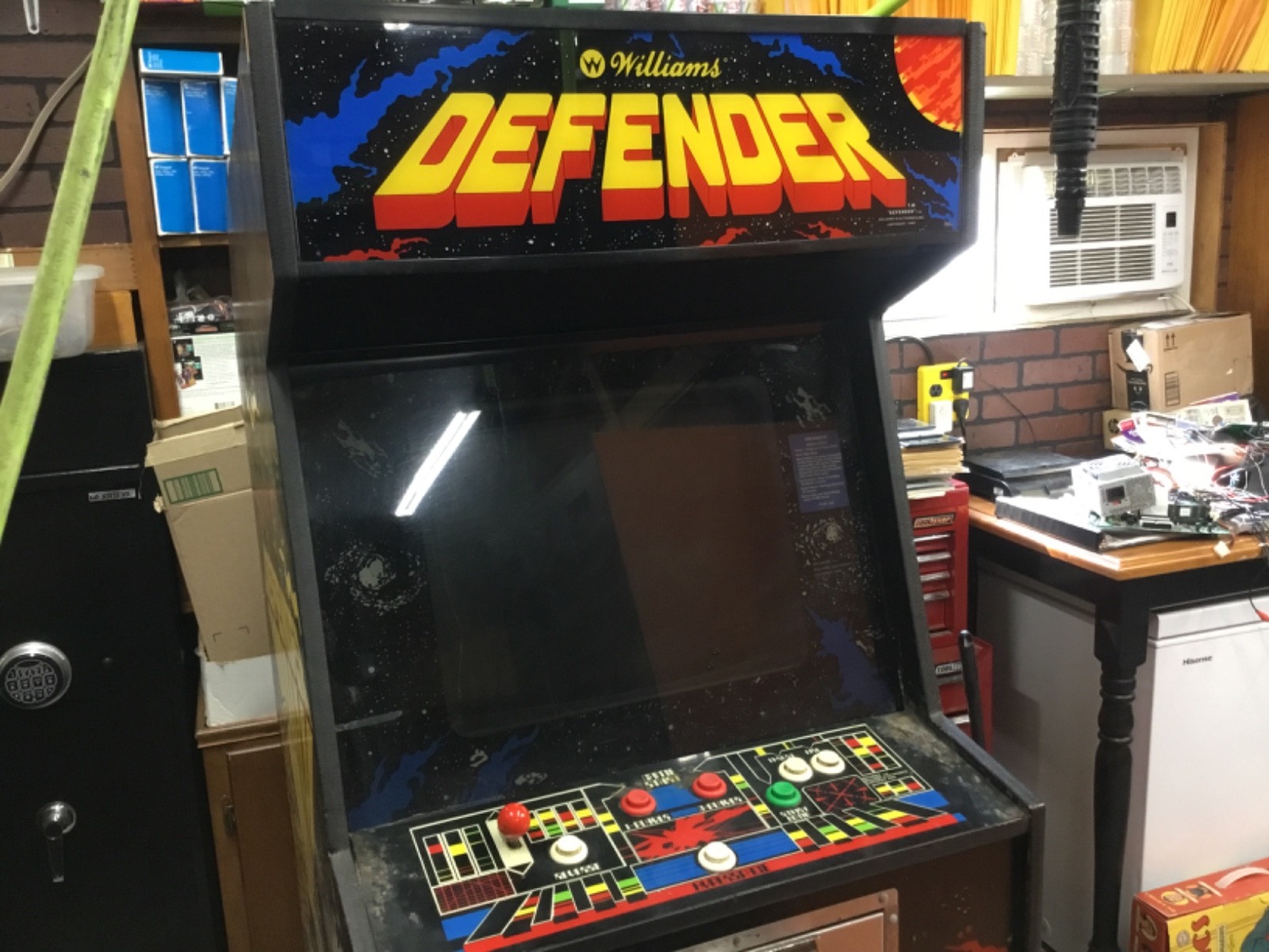 DEFENDER Arcade, Good Working Original Video Game cabinet