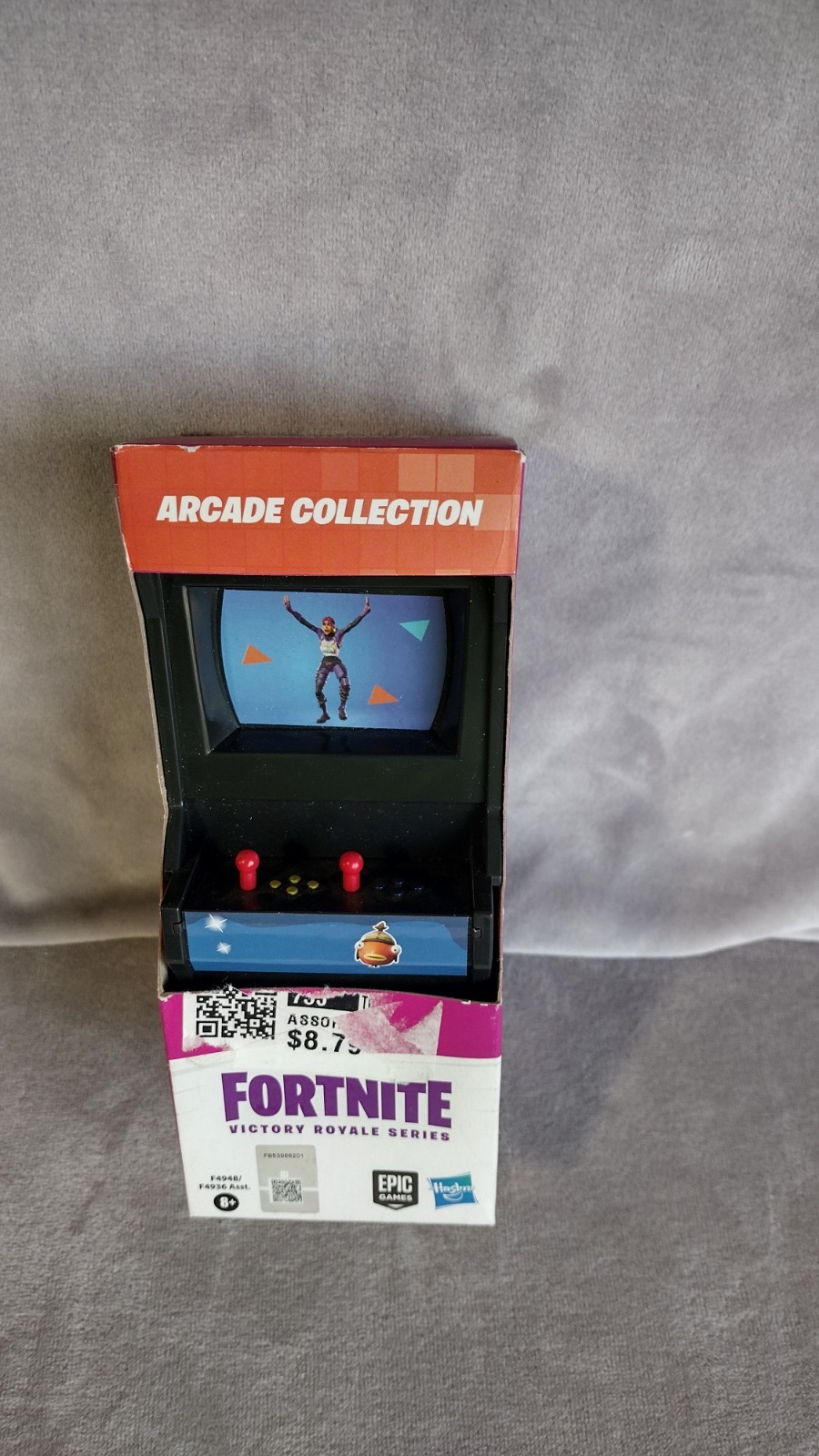 Hasbro Fortnite Victory Royale Series Orange Arcade Machine 6 in F4948 NEW