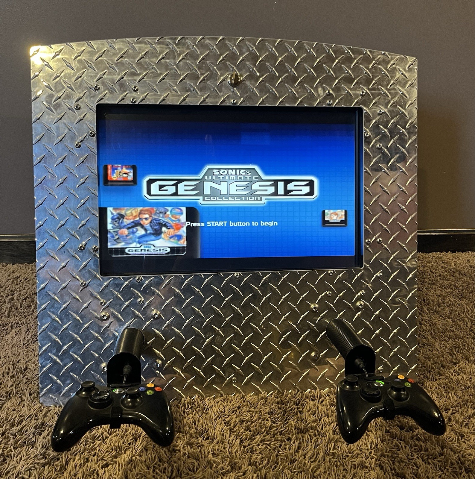 Custom Xbox 360 S Arcade Kiosk Cabinet 22″ LCD 2 Controllers Man Cave Tested